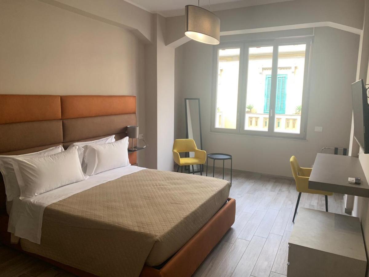 Tripepi Suites Reggio di Calabria Exterior foto