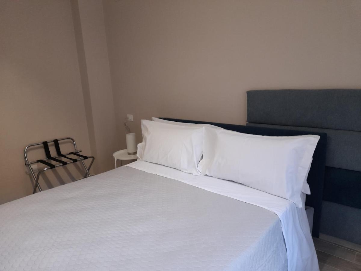 Tripepi Suites Reggio di Calabria Exterior foto